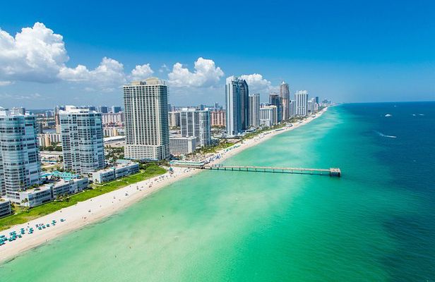 Miami Skyline Helicopter Tour with Champagne