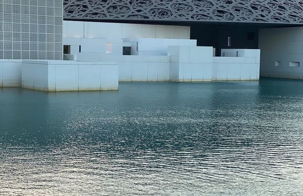 Private Abu Dhabi Airport Stopover Mosque Palace Louvre 10 Hours