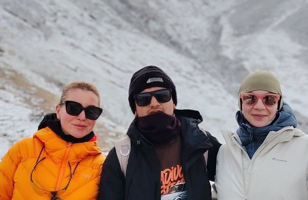 Langtang Valley Trek with Kyanjin Ri and Tsergo Ri