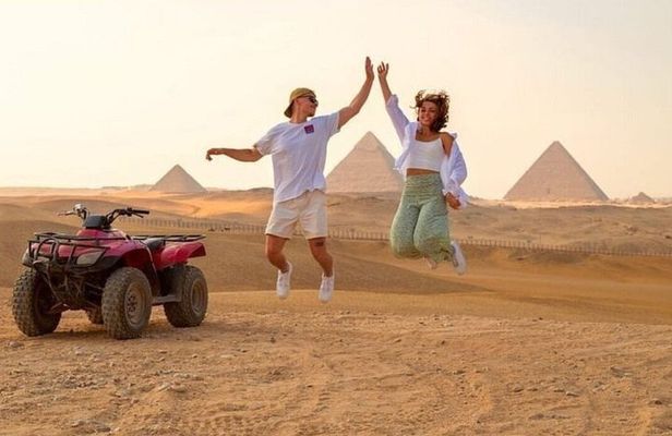 Half Day Giza Pyramids Private Car Tour with Camel