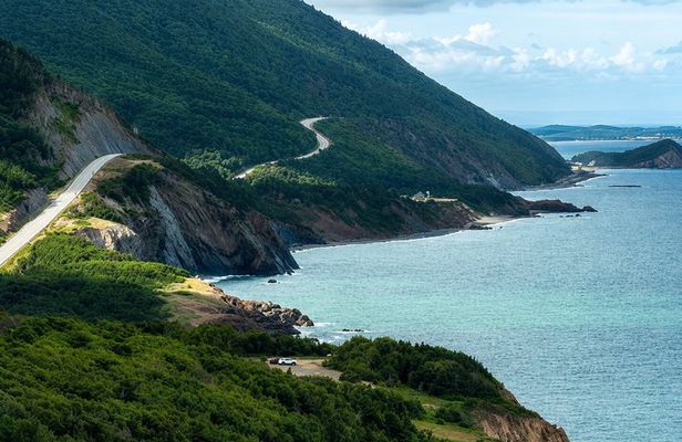 Cabot Trail Scenic Highlights Tour