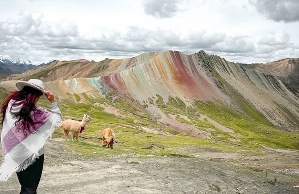 Palcoyo Rainbow Mountain Private Tour from Cusco - 7:00 AM