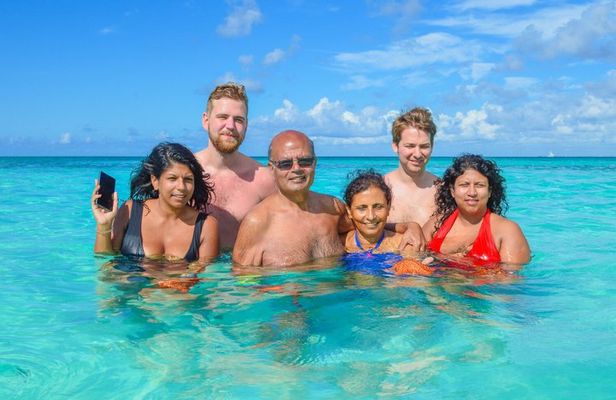 Saona Island Catamaran with Lunch from Bayahibe