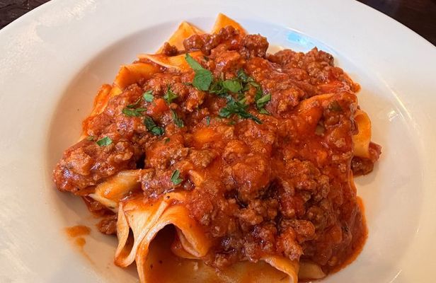 Pizza, Pasta and Pastry Boston's Italian North End Food Tour