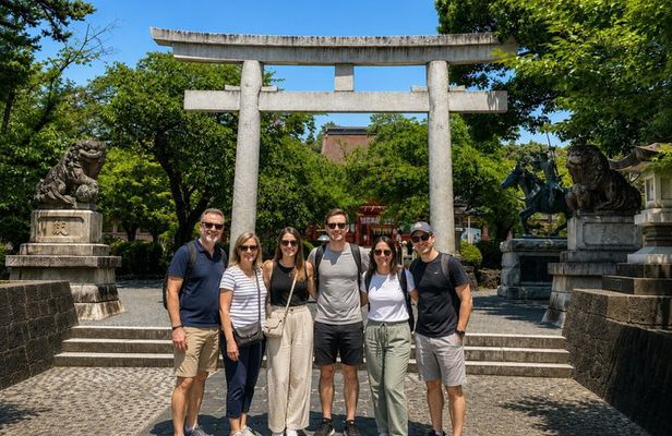Yokohama Port: Private Mt. Fuji and Lake Kawaguchi Day Tour