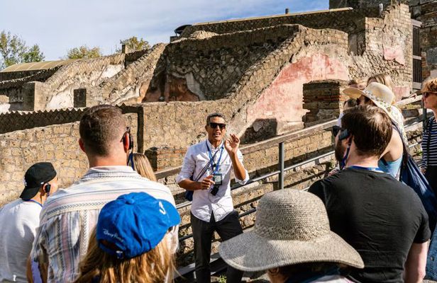 Pompeii Skip-the-Line Tour with Archaeologist (Semi-Private)