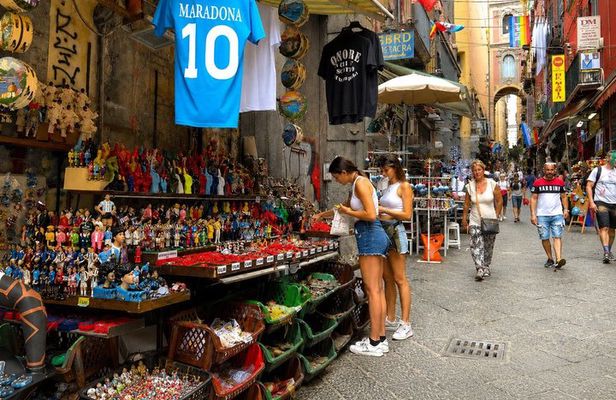 Naples Culture Art and Cuisine Walking Tour