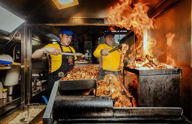 Quito Kitchens Food Tour with 14+ Tastings