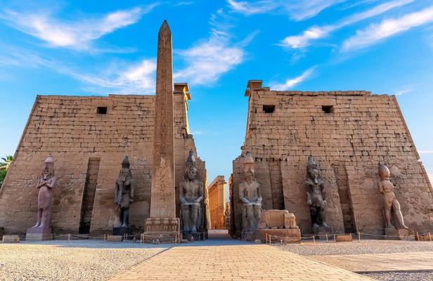 Hurghada to Luxor Karnak, Hatshepsut & the Valley of the Kings