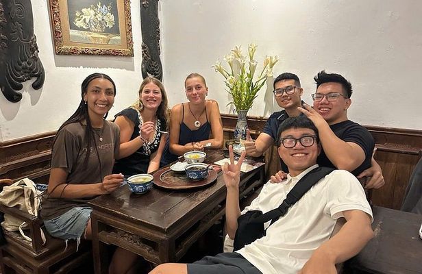 Hanoi Local Food Tour With Train Street Stop