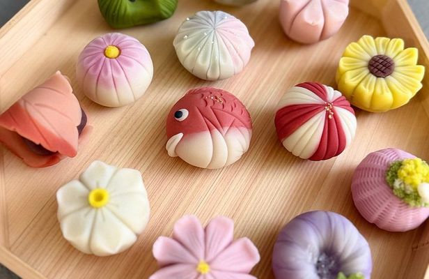 Japanese Cultural Experience in Okinawa: Sweets Making