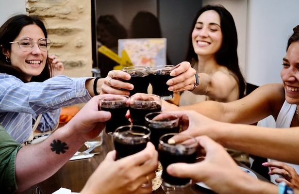 Santiago Old Town Food Tour with 5 Authentic Tastings and Drinks