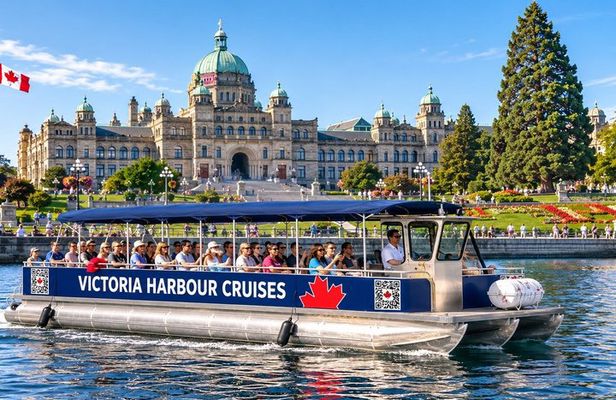NEW Victoria Harbour 75 min Boat Tour with Tour Guide