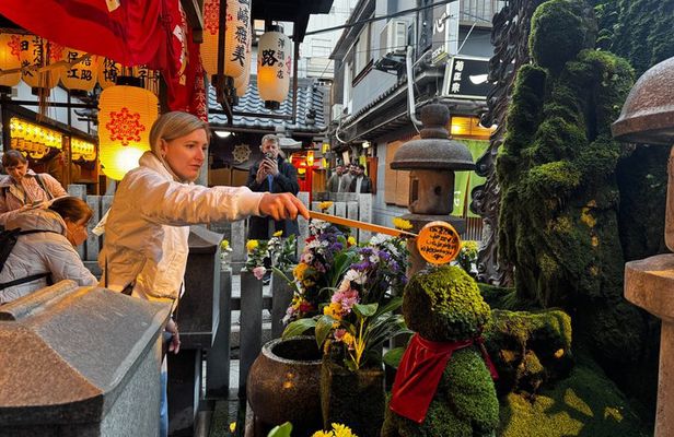Osaka Namba Food Tour: Small-Group with Flexible Ordering
