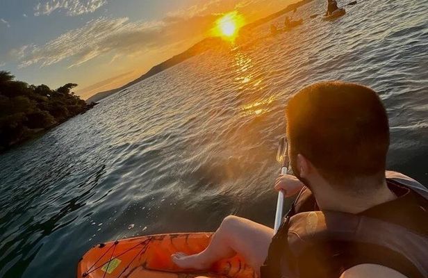 Kayaking Tour French Island Canasvieiras Florianópolis