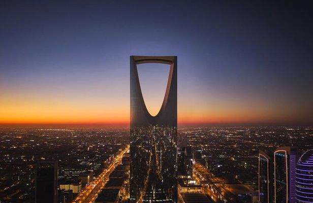 Half Day Tour Around Riyadh With Traditional Lunch