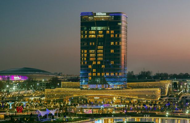 Tashkent Walking Tour Metro, Old City and Chorsu Bazaar