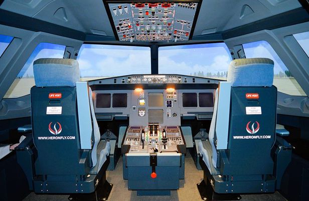 Small Commanders Flight simulator A320 children 4 to 10 years