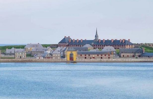 Fortress of Louisbourg 4 Hour Historical and Scenic Tour