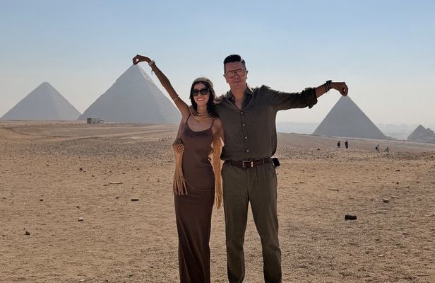 Giza Pyramid Panoramic View Private Car Tour