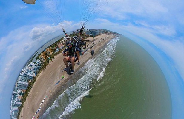 Cartagena Paragliding Experience 5 Min.
