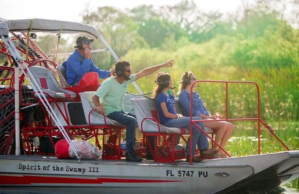 1-Hour Shared Airboat Tour in Kissimmee