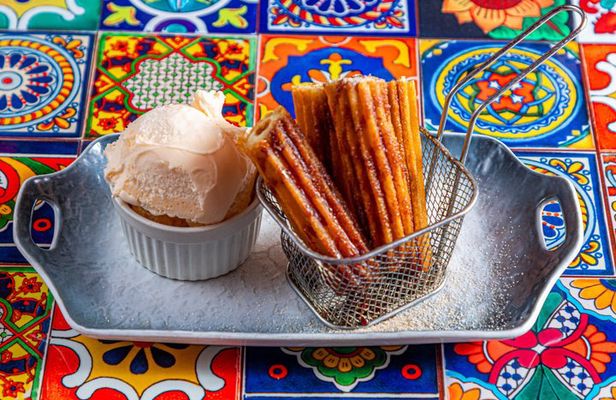 San Diego Haunted History and Delicious Sweet Treats Tour