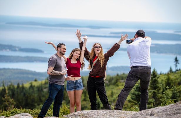 Bar Harbor Premium Tour with Cadillac Mountain and Acadia Park