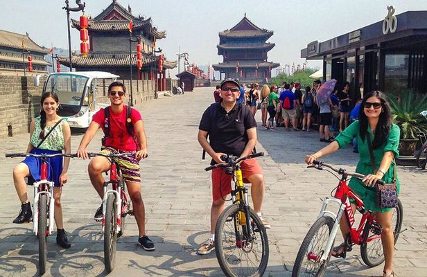 11-Day China Tour of Small Group to Beijing, Xian, Chengdu, Shanghai