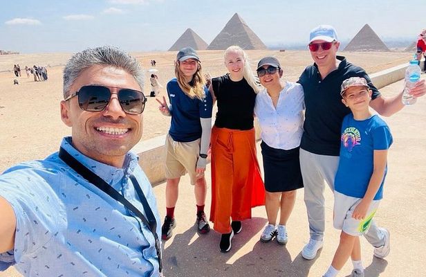 Giza Pyramids Private Tour with Egyptologist