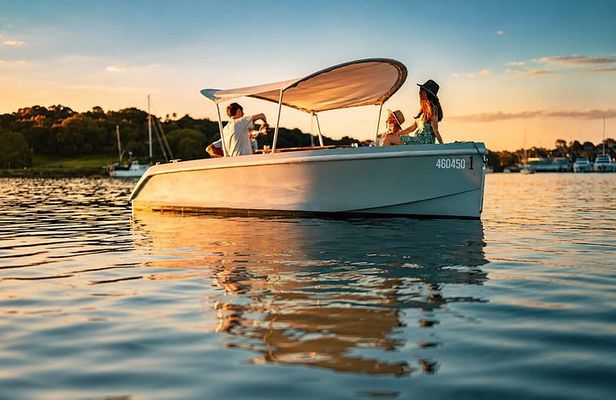 Cartagena Bay Self Drive Boat Rental No License