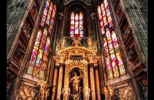 Duomo Milan Cathedral and Rooftop Access with stair tickets