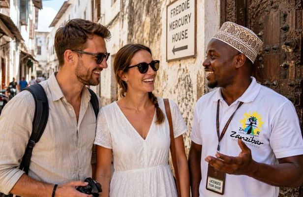Stonetown Historical Walking Tour & Traditional Lunch