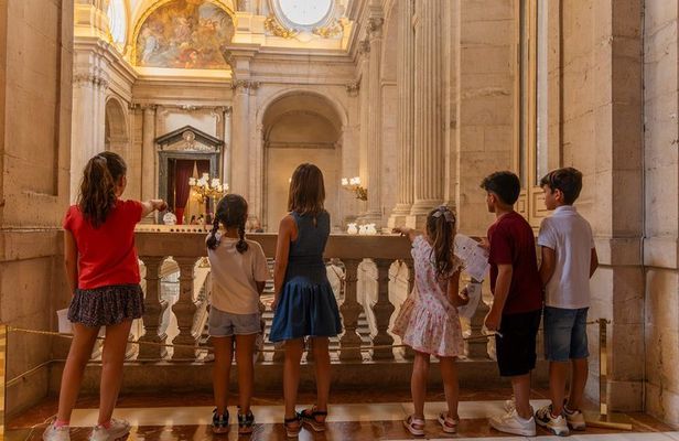 Madrid Royal Palace for Kids & Families Small Group Tour