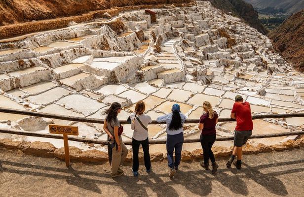Sacred Valley VIP Machu Picchu Tour 2 Days