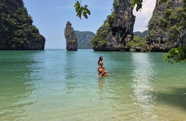 Krabi Hidden Hong Islands and James Bond Island Speedboat Tour