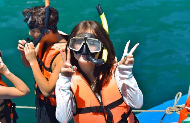 Phuket Phi Phi Maya Bay and Bamboo Tour by Catamaran