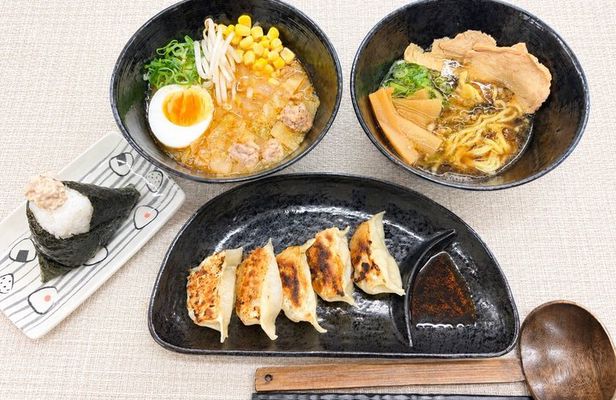 Ramen Gyoza Onigiri Japanese Cooking Class in Kyoto