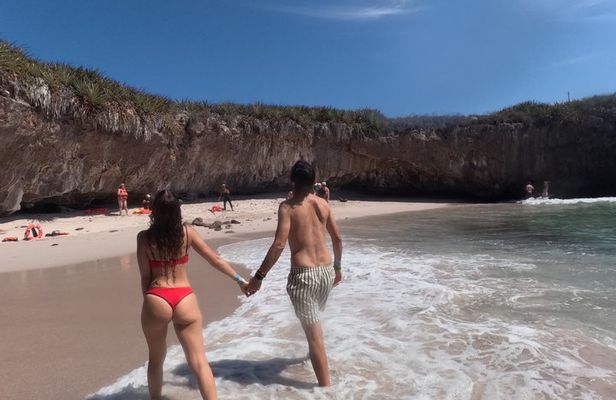 Marietas Islands Hidden Beach tour from Sayulita