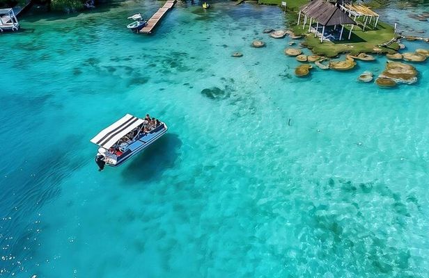 Bacalar Lagoon Boat Tour: Cenotes, Pirate’s Channel & Lunch