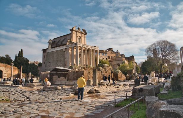 Roman Forum & Palatine Hill: Hidden Rome Super Sites Guided Tour