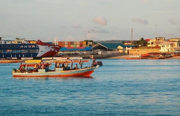 10 Day Serengeti Safari, Ngorongoro and Zanzibar Beach