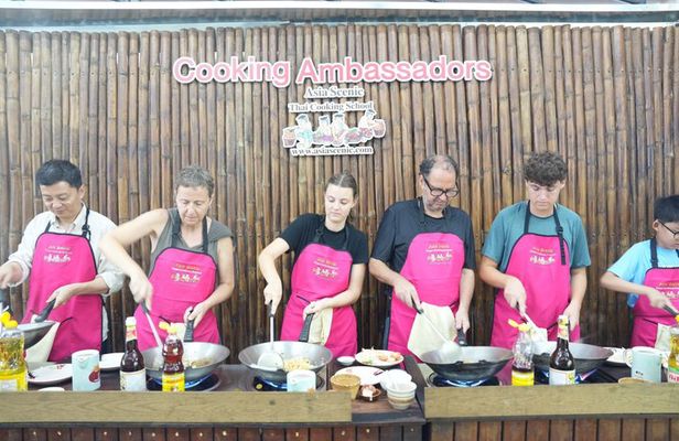 Authentic Thai Cooking Class Chiang Mai Old Town and Market Tour