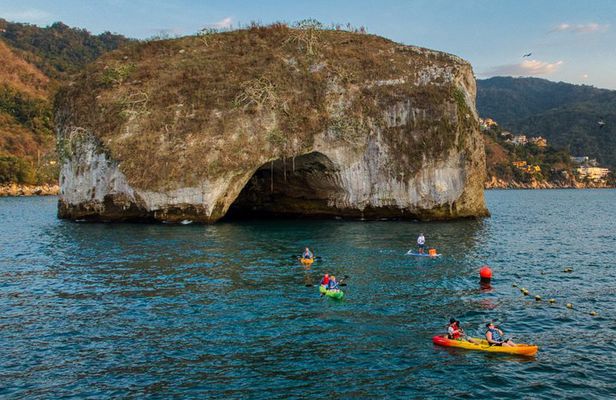 The Arches Snorkeling by Kayak & SUP