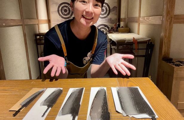 Kyoto: Custom Japanese Knife-Making Workshop in Arashiyama