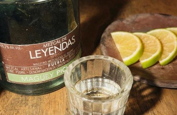 Mezcal Tasting in Roma Norte: 3 Bars, 5 Agaves & a Cocktail demo