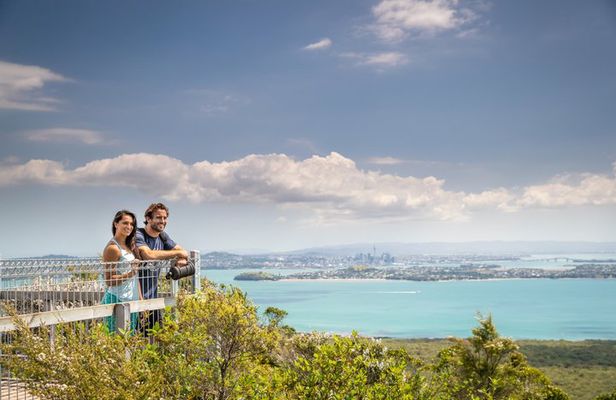 Rangitoto Island Guided Walk incl. Scenic Ferry | Tapuwae Tours