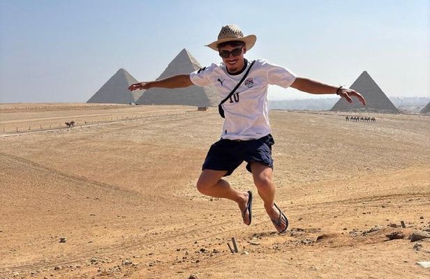 Private Giza Pyramids Sphinx and Grand Egyptian Museum Tour