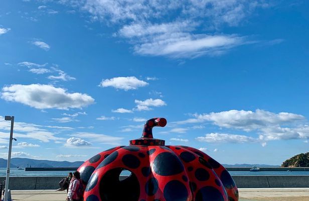 Naoshima Private Bike Tour Art Museums and Island Highlights
