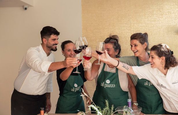 Florentine Pizza & Tiramisù Masterclass with Unlimited Wine